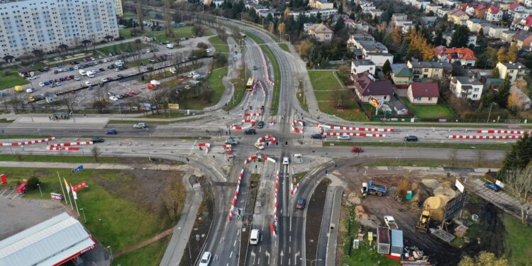 Duże utrudnienia dla kierowców i pasażerów przez remont ulicy Orkana