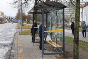 Na kieleckich ulicach pojawiły się nowe przystanki. Jeden w centrum, a kolejny przy wylotówce - Radio Kielce