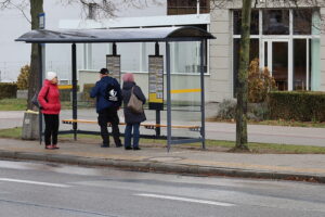 Na kieleckich ulicach pojawiły się nowe przystanki. Jeden w centrum, a kolejny przy wylotówce - Radio Kielce