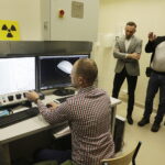 Promieniowanie, które odmieniło życie ludzi - Radio Kielce Promieniowanie, które odmieniło życie ludzi - Radio Kielce