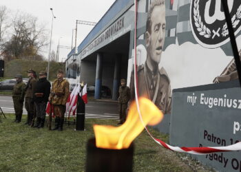 10.11.2024 Kielce. Otwarcie muralu patriotycznego na wiadukcie nad ulicą Grunwaldzką / Fot. Jarosław Kubalski - Radio Kielce