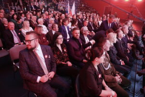 Chęciny. Koncert patriotyczny „Polskie Drogi do wolności” - Radio Kielce