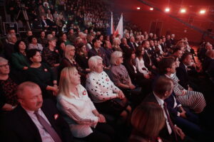 Chęciny. Koncert patriotyczny „Polskie Drogi do wolności” - Radio Kielce