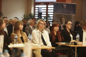 14.11.2024 Kielce. Debata „Młodzi - teraźniejszość dla przyszłości. Oswajamy cyberprzestrzeń!" / Fot. Jarosław Kubalski - Radio Kielce