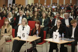 14.11.2024 Kielce. Debata „Młodzi - teraźniejszość dla przyszłości. Oswajamy cyberprzestrzeń!" / Fot. Jarosław Kubalski - Radio Kielce