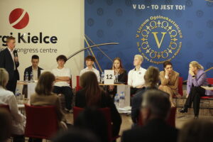 14.11.2024 Kielce. Debata „Młodzi - teraźniejszość dla przyszłości. Oswajamy cyberprzestrzeń!" / Fot. Jarosław Kubalski - Radio Kielce