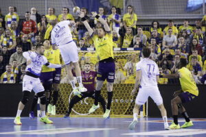 Kielce. Mecz Ligi Mistrzów. Industria Kielce - OTP-Bank Pick Szeged - Radio Kielce