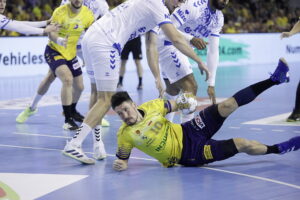 Kielce. Mecz Ligi Mistrzów. Industria Kielce - OTP-Bank Pick Szeged - Radio Kielce