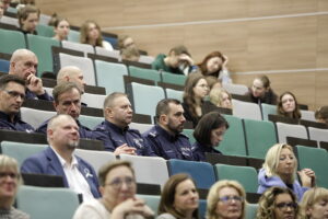 25.11.2024 Kielce. Kampania przeciw przemocy w rodzinie "Biała wstążka"/ Fot. Jarosław Kubalski - Radio Kielce