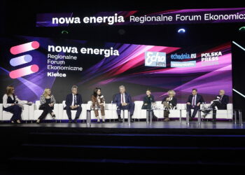 25.11.2024 Kielce. Regionalne Forum Ekonomiczne Nowa Energia / Fot. Jarosław Kubalski - Radio Kielce