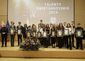 29.11.2024 Kielce. Gala wręczenia stypendiów samorządu województwa „Talenty Świętokrzyskie”/ Fot. Jarosław Kubalski - Radio Kielce