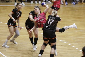 Kielce. Mecz Suzuki Korona Handball - MTS Żory - Radio Kielce