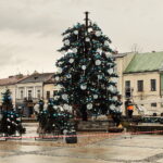 Choinka w tym roku większa i piękniejsza - Radio Kielce