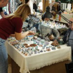 Niezwykłe kamienie na kieleckiej giełdzie minerałów - Radio Kielce