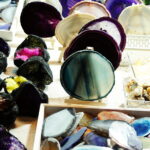 Niezwykłe kamienie na kieleckiej giełdzie minerałów - Radio Kielce