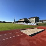 Nowy stadion sportowy chlubą mieszkańców Bielin - Radio Kielce