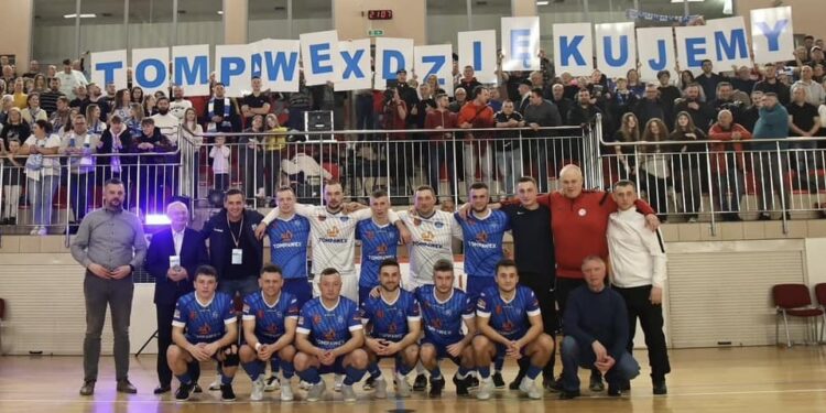 Drużyna z Obic zadebiutuje w drugiej lidze futsalu