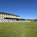 Nowy stadion sportowy chlubą mieszkańców Bielin - Radio Kielce