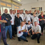 W Zespole Szkół Przemysłu Spożywczego w Kielcach odbyło się wspólne gotowanie uczniów z absolwentami - szefami kuchni z naszego regionu. / Fot. archiwum prywatne