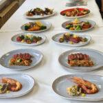 W Zespole Szkół Przemysłu Spożywczego w Kielcach odbyło się wspólne gotowanie uczniów z absolwentami - szefami kuchni z naszego regionu. / Fot. archiwum prywatne