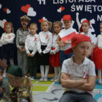 8.11.2024 Kielce. Uroczysta akademia z okazji Święta Niepodległości w PS nr 3 im Robinsona Crusoe w Kielcach. / Fot. Aleksandra Kwaśniewska - Radio Kielce