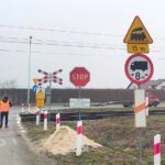 05.12.2024. Kielce Słowik. Zderzenie na niestrzeżonym przejeździe kolejowym / Fot. KMP Kielce