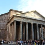 Muzyczne podróże przez świat. Włochy. Rzym. Panteon z grobowcem Wiktora Emanuela II / Fot. Paweł Grzesik