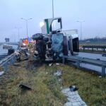 10.12.2024. Kielce. Wypadek na wjeździe na S7 / źródło: KMP Kielce