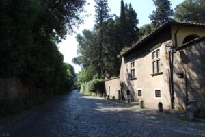 Muzyczne podróże przez świat. Włochy. Rzym. Via di Porta San Sebastiano w śladzie antycznej Via Appia / Fot. Paweł Grzesik