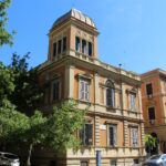 Muzyczne podróże przez świat. Włochy. Rzym. Dom przy Via Alessandro Farnese, gdzie mieszkał Gustaw Herling-Grudziński / Fot. Paweł Grzesik