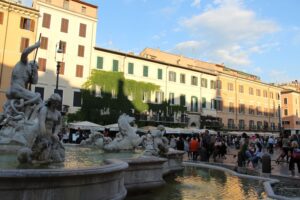 Muzyczne podróże przez świat. Włochy. Rzym. Piazza Navona / Fot. Paweł Grzesik