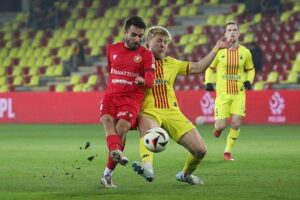 04.12.2024. Kielce. Mecz 1/8 finału Pucharu Polski Korona Kielce - Widzew Łódz / Fot. Wiktor Taszłow - Radio Kielce