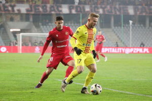 04.12.2024. Kielce. Mecz 1/8 finału Pucharu Polski Korona Kielce - Widzew Łódz / Fot. Wiktor Taszłow - Radio Kielce