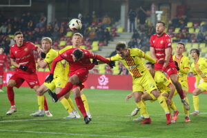 04.12.2024. Kielce. Mecz 1/8 finału Pucharu Polski Korona Kielce - Widzew Łódz / Fot. Wiktor Taszłow - Radio Kielce