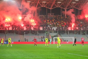 04.12.2024. Kielce. Mecz 1/8 finału Pucharu Polski Korona Kielce - Widzew Łódz / Fot. Wiktor Taszłow - Radio Kielce