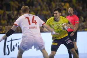 04.12.2024. Kielce. Mecz 10. kolejki Ligi Mistrzów: Industria Kielce - Kolstad Handball / Fot. Wiktor Taszłow - Radio Kielce