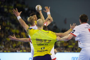 04.12.2024. Kielce. Mecz 10. kolejki Ligi Mistrzów: Industria Kielce - Kolstad Handball / Fot. Wiktor Taszłow - Radio Kielce