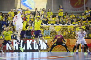 04.12.2024. Kielce. Mecz 10. kolejki Ligi Mistrzów: Industria Kielce - Kolstad Handball / Fot. Wiktor Taszłow - Radio Kielce