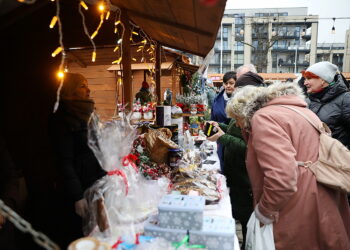08.12.2024. Kielce. Świętokrzyski Jarmark Bożonarodzeniowy / Fot. Wiktor Taszłow - Radio Kielce