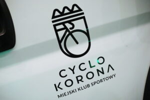 12.12.2024. Kielce. Prezentacja nowo utworzonej drużyny kolarskiej klubu Cyclo Korona Kielce / Fot. Wiktor Taszłow - Radio Kielce