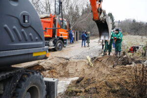 14.12.2024. Kielce. Białogon. Awaria wodociągu / Fot. Wiktor Taszłow - Radio Kielce