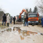 14.12.2024. Kielce. Białogon. Awaria wodociągu / Fot. Wiktor Taszłow - Radio Kielce