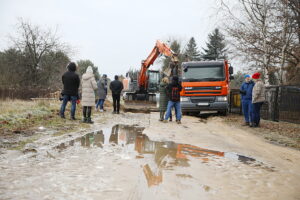 14.12.2024. Kielce. Białogon. Awaria wodociągu / Fot. Wiktor Taszłow - Radio Kielce