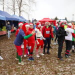 15.12.2024. Borków. Bieg Świąteczna Piątka z Morsowaniem / Fot. Wiktor Taszłow - Radio Kiece