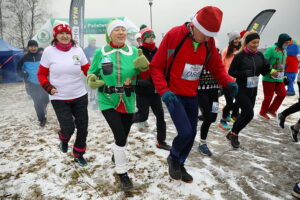 15.12.2024. Borków. Bieg Świąteczna Piątka z Morsowaniem / Fot. Wiktor Taszłow - Radio Kiece