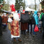 15.12.2024. Kielce. Kiermasz Bożonarodzeniowy w Dworku Laszczyków / Fot. Wiktor Taszłow - Radio Kiece