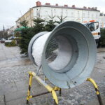 Boom na żywe choinki. Sprzedawane są nawet o 3 w nocy - Radio Kielce 15.12.2024. Kielce. Sprzedaż choinek. / Fot. Wiktor Taszłow - Radio Kielce