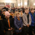 15.12.2024. Kielce. Betlejemskie Światło Pokoju dotarło do Kielc / Fot. Wiktor Taszłow - Radio Kielce