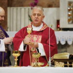 15.12.2024. Kielce. Betlejemskie Światło Pokoju dotarło do Kielc / Fot. Wiktor Taszłow - Radio Kielce