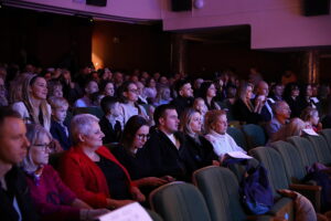 19.12.2024. Kielce. WDK. Koncert wigilijny „Cud Wigilijnej Nocy” / Fot. Wiktor Taszłow - Radio Kielce